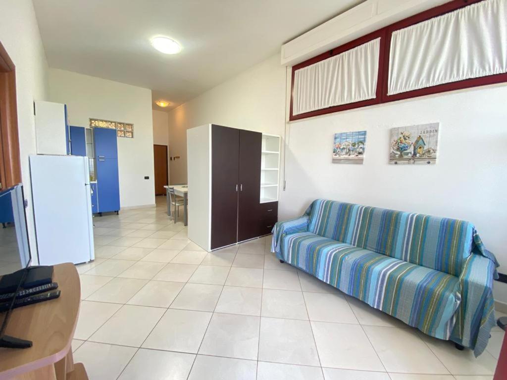 Appartamenti Regina Del Mare Calambrone Exterior foto